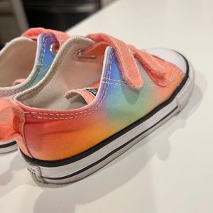 Multicolor Never been worn converse